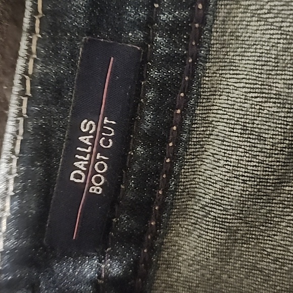 Vigoss Jeans - Picture 8 of 8
